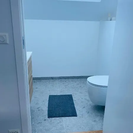 Experience A Fantastic Summer House 2025